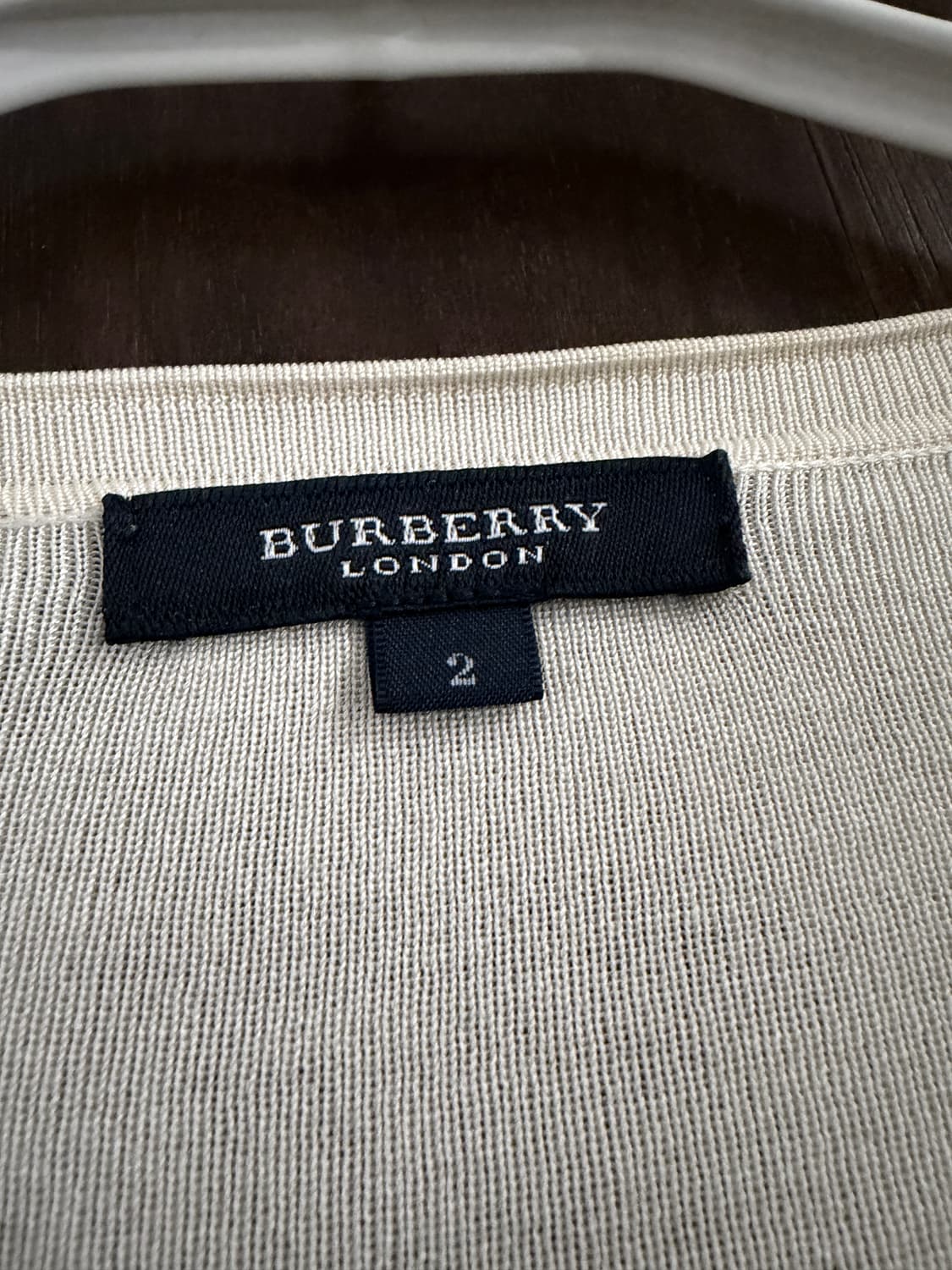 버버리 실크 가디건 상품이미지6