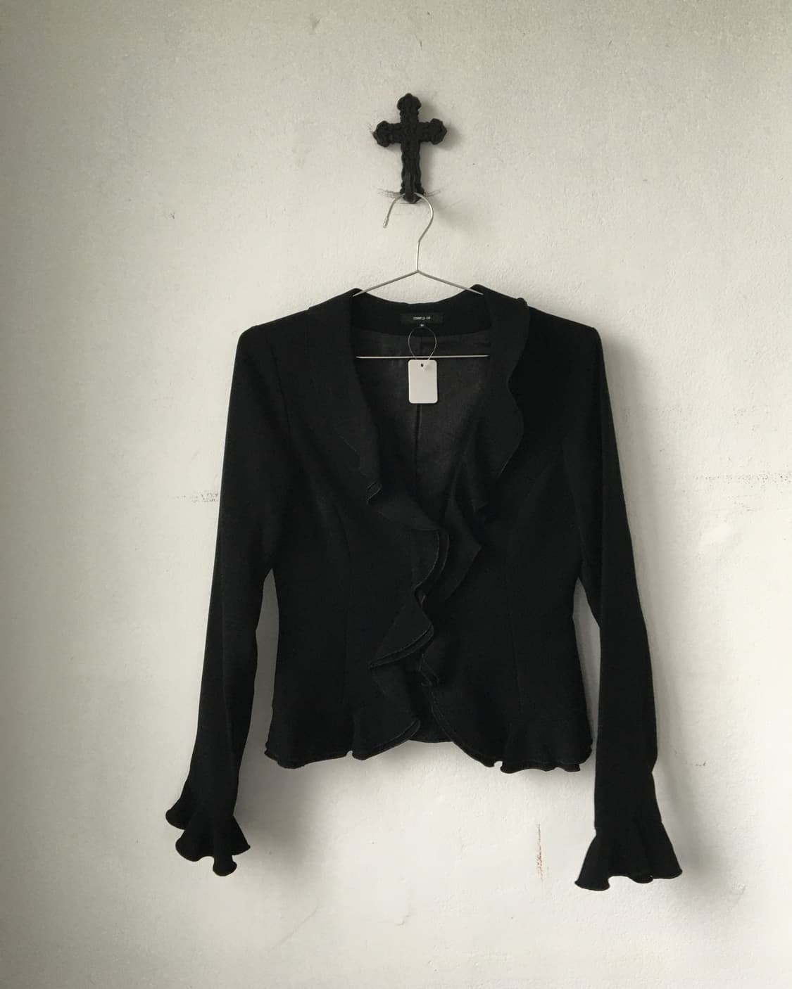 Ruffle point cardigan 상품이미지1
