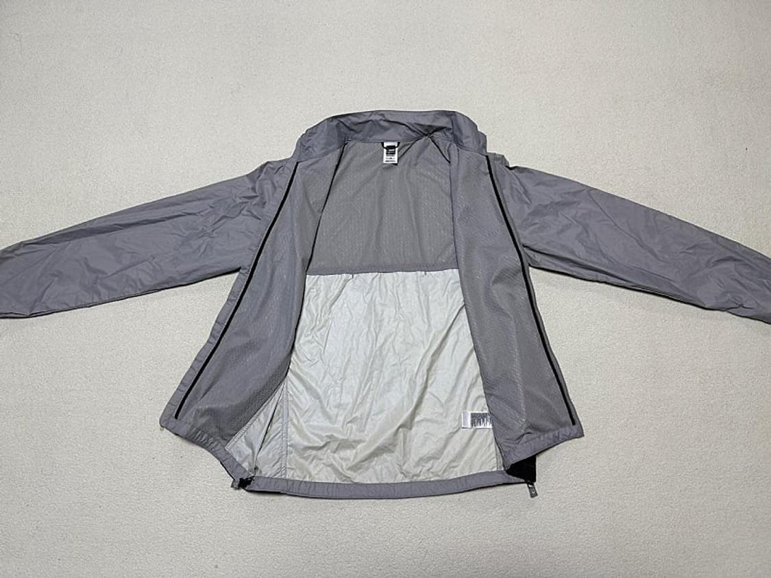 노스페이스 경량 자켓 남성용 105사이즈 상품이미지2