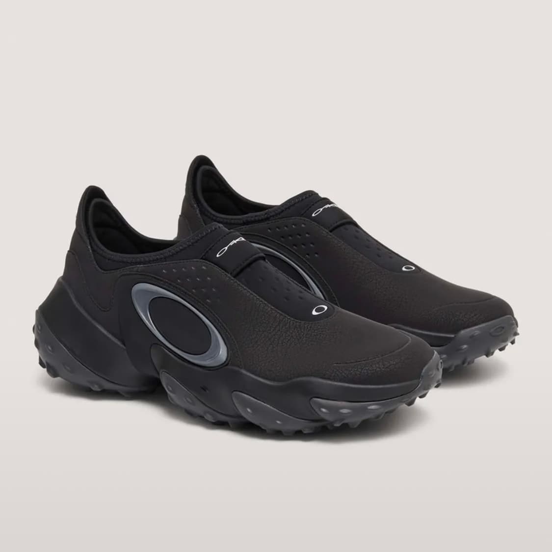 오클리 엣지 아이콘 블랙아웃 245 상품이미지1