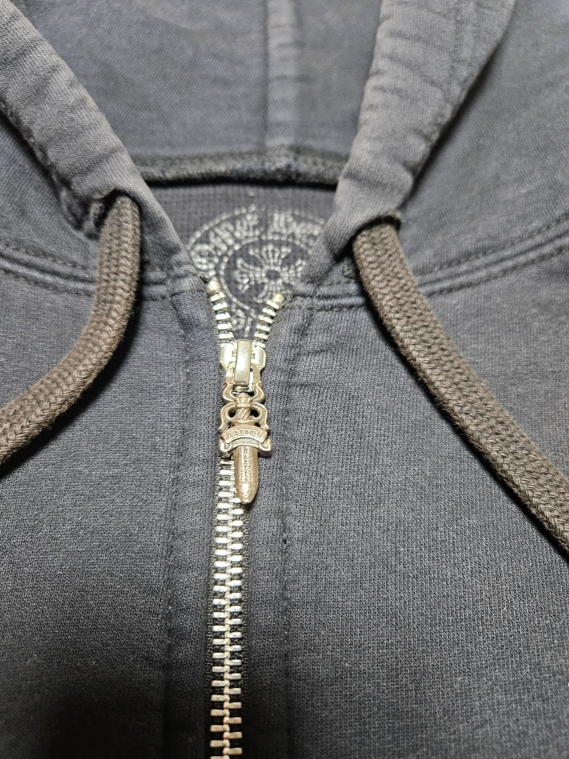 [M] 크롬하츠 스크롤라벨 헤비웨이트 후드집업 상품이미지5