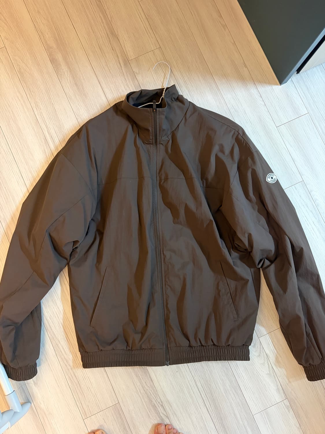  디스트릭트비전 트랙자켓 미듐 상품이미지2