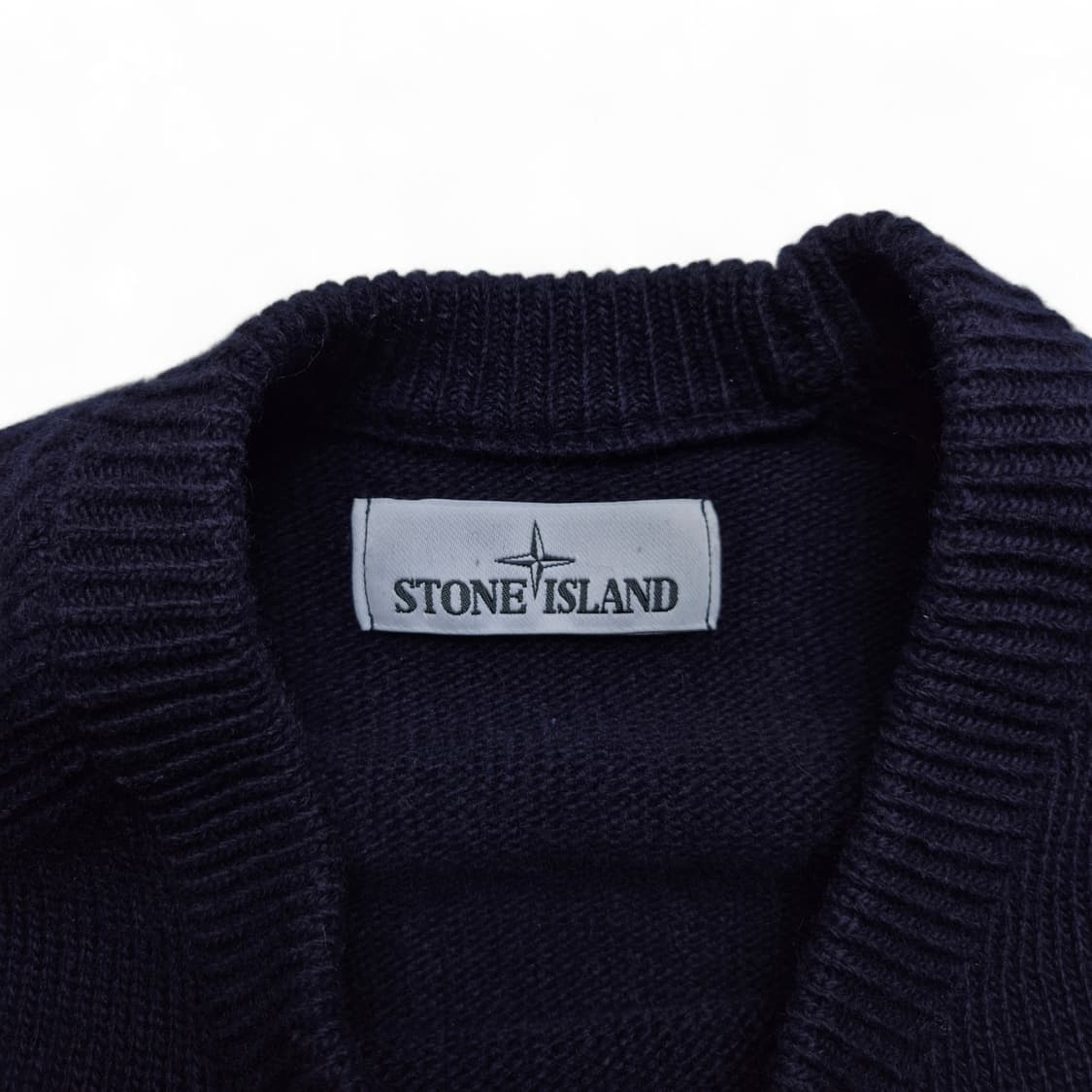 [L] 스톤아일랜드 크루넥 와펜니트 상품이미지7