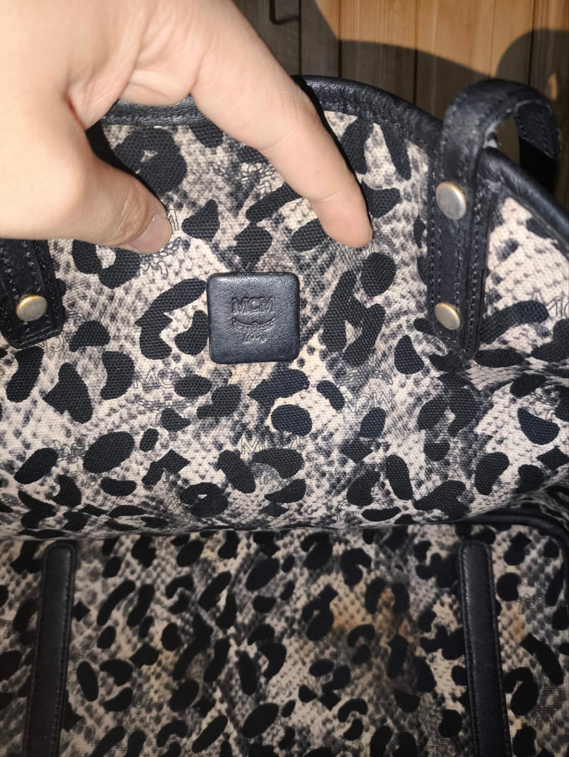 MCM 엠씨엠 쇼퍼백 숄더백 상품이미지6