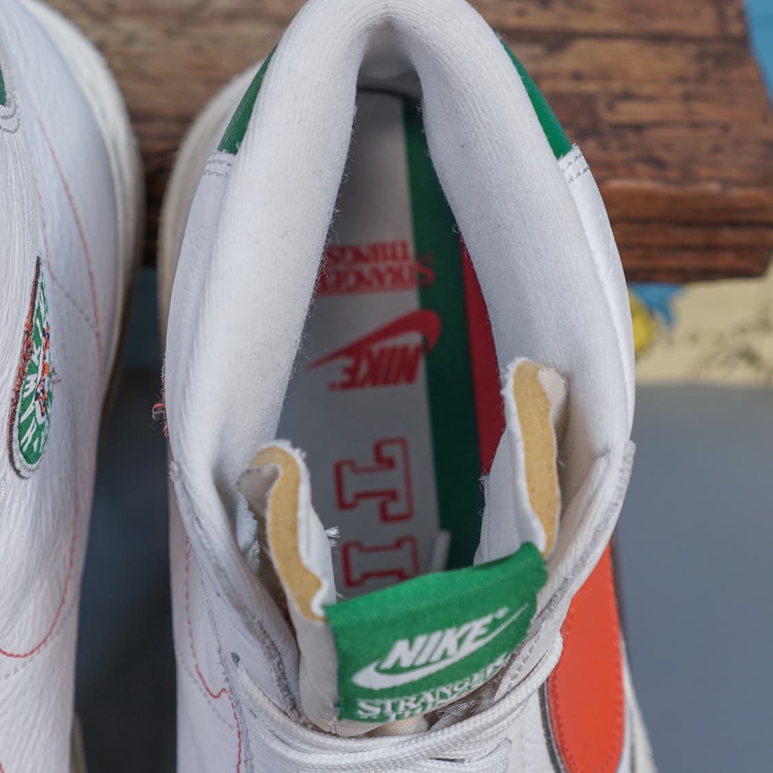 나이키 기묘한 이야기 커스텀 아웃솔 스니커즈 상품이미지7