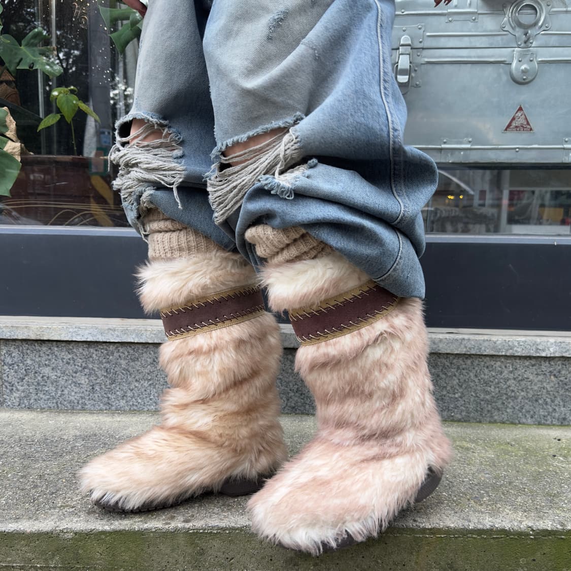 리미티드 에디션 크록스 퍼 네이티브 털 부츠 상품이미지9