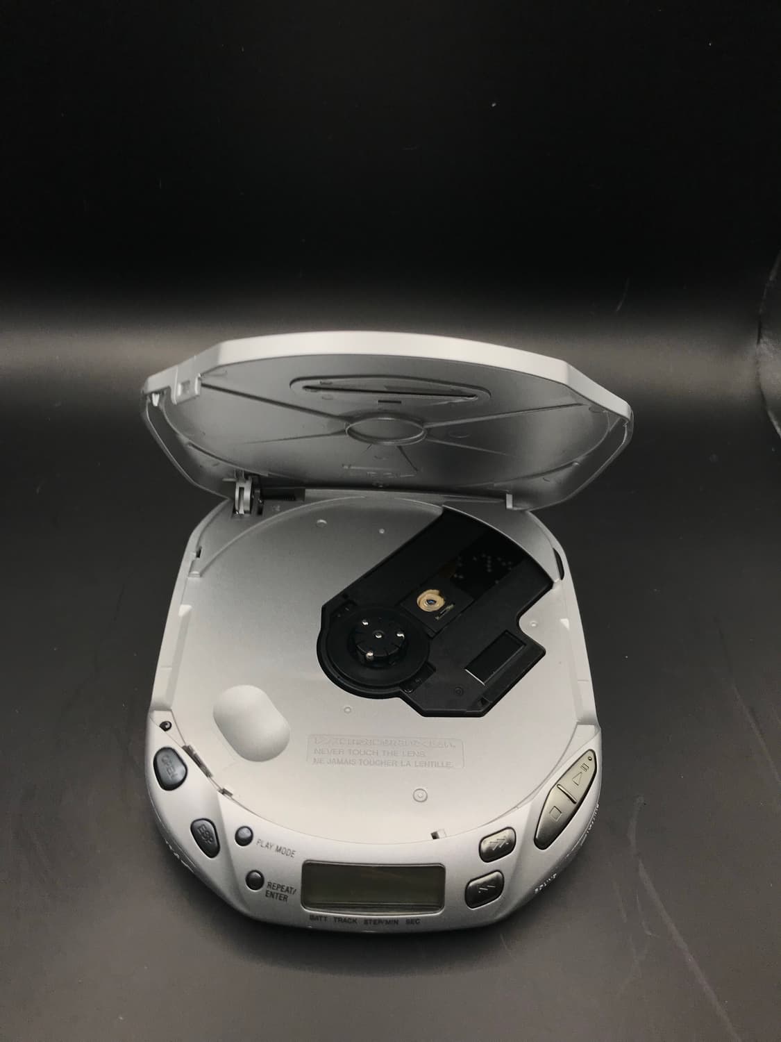 Sony CD player Walkman D-E404 (릴리슈슈 에디션) 상품이미지4