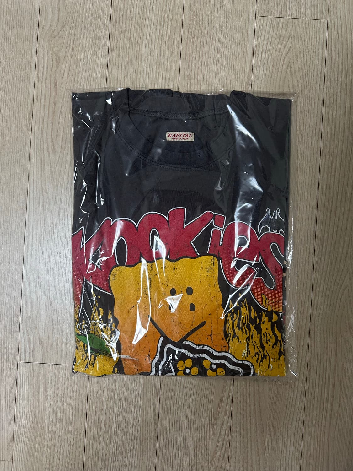 (새상품) 캐피탈 20 크루 티셔츠 잉크 블랙 상품이미지1