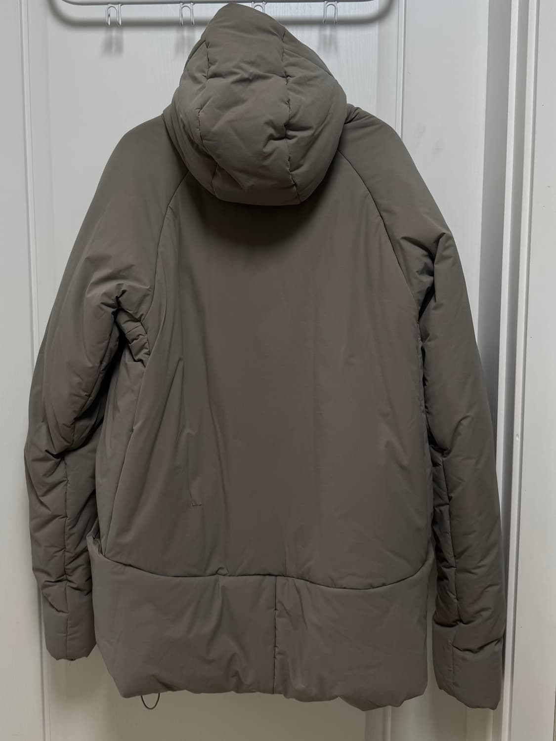 혜인서 푸퍼자켓 패딩 웜그레이 hyein seo puffer 상품이미지3