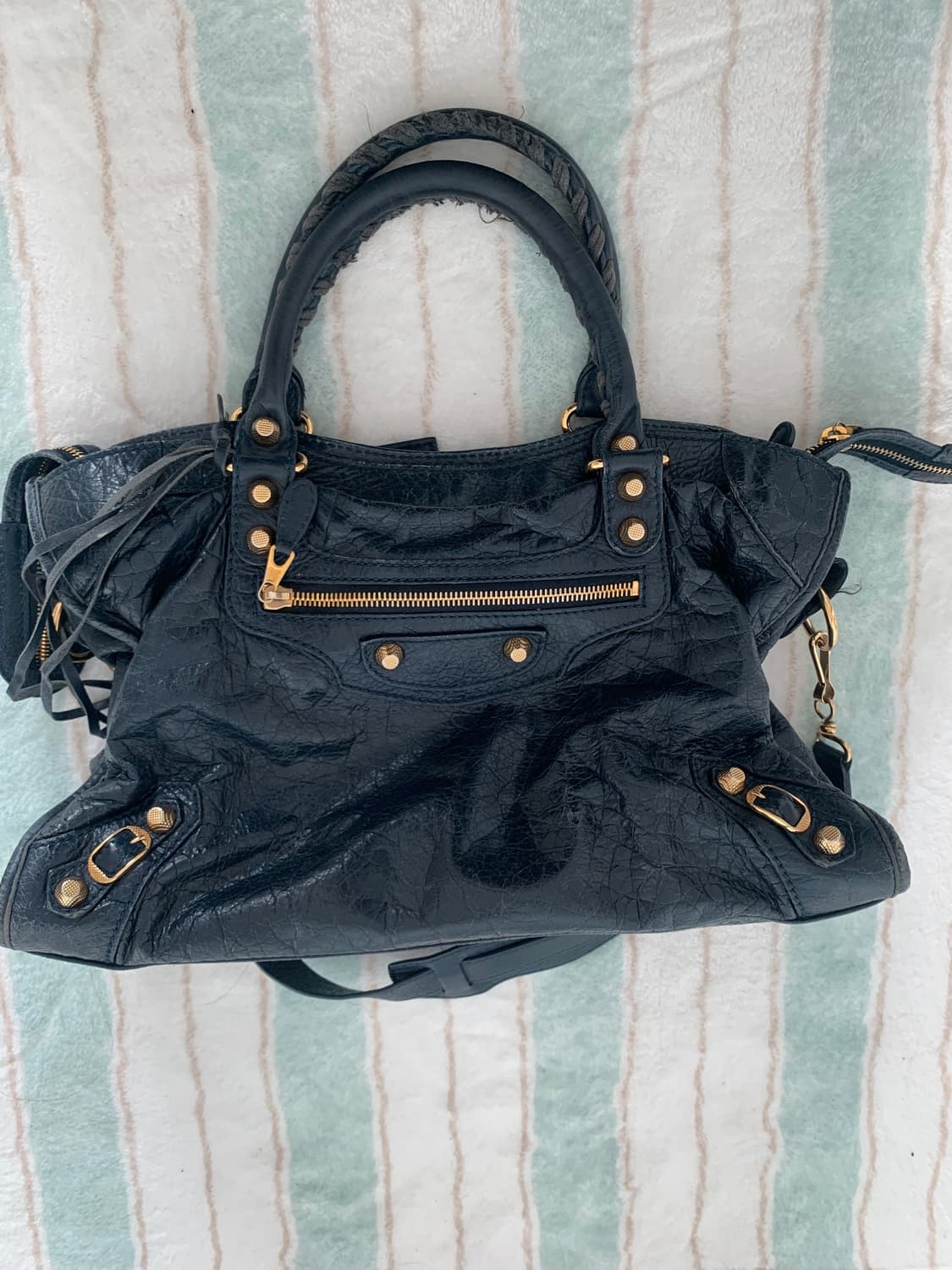 사진 추가용 발렌시아가 상품이미지1