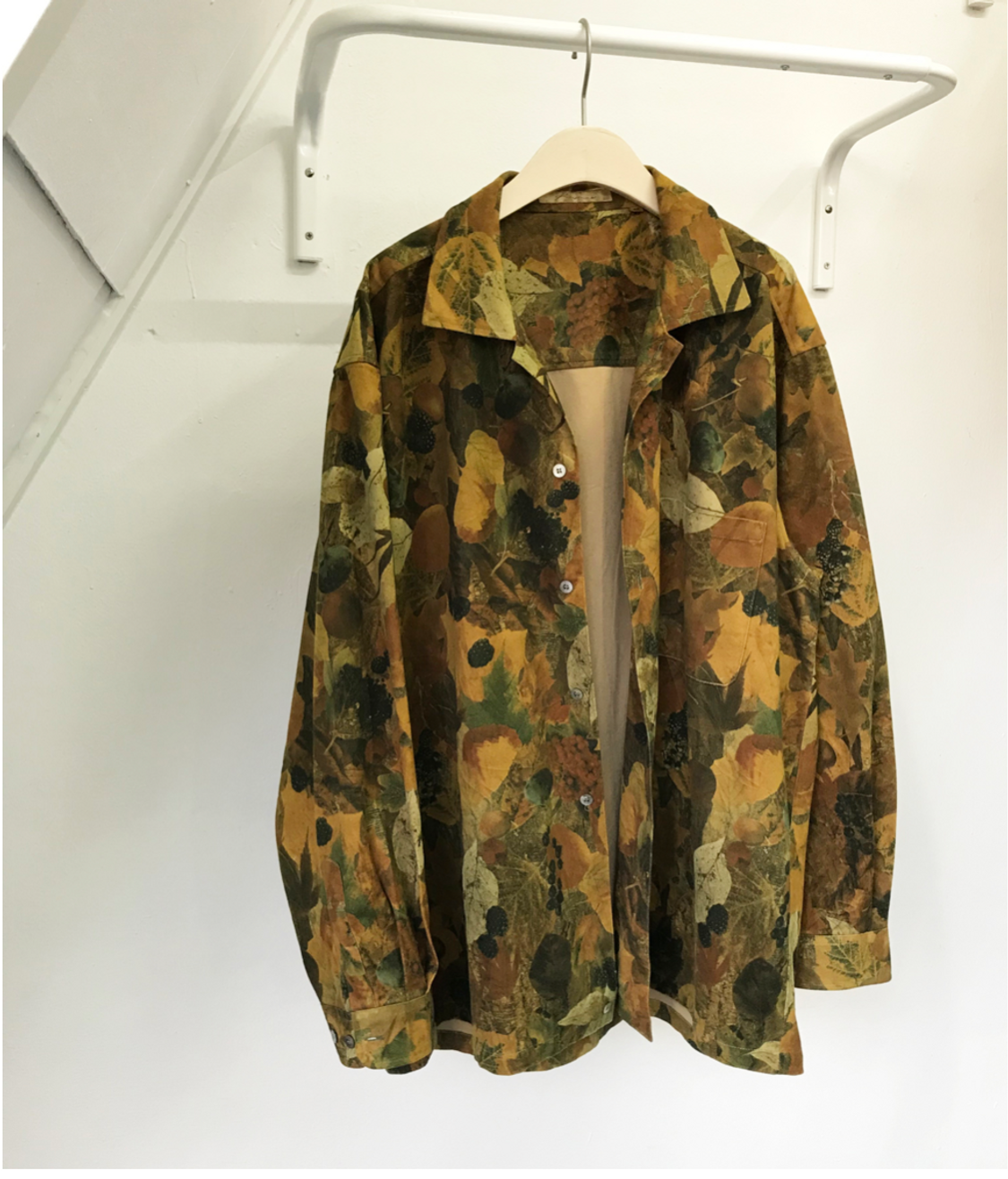 Roman Design Leaf Shirts 상품이미지2