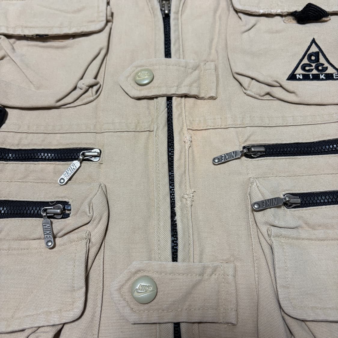 나이키 ACG 올드스쿨 아웃도어 베이지 멀티포켓 베스트 상품이미지4