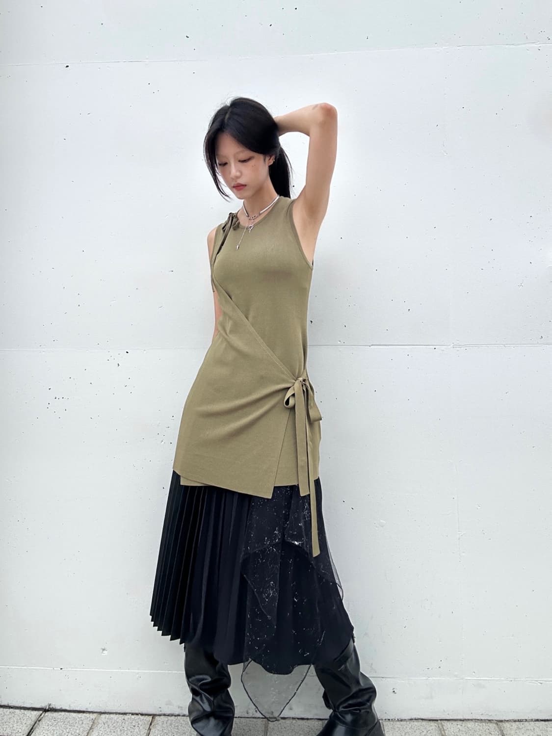 COS wrap strap sleeveless knit / khaki 상품이미지6