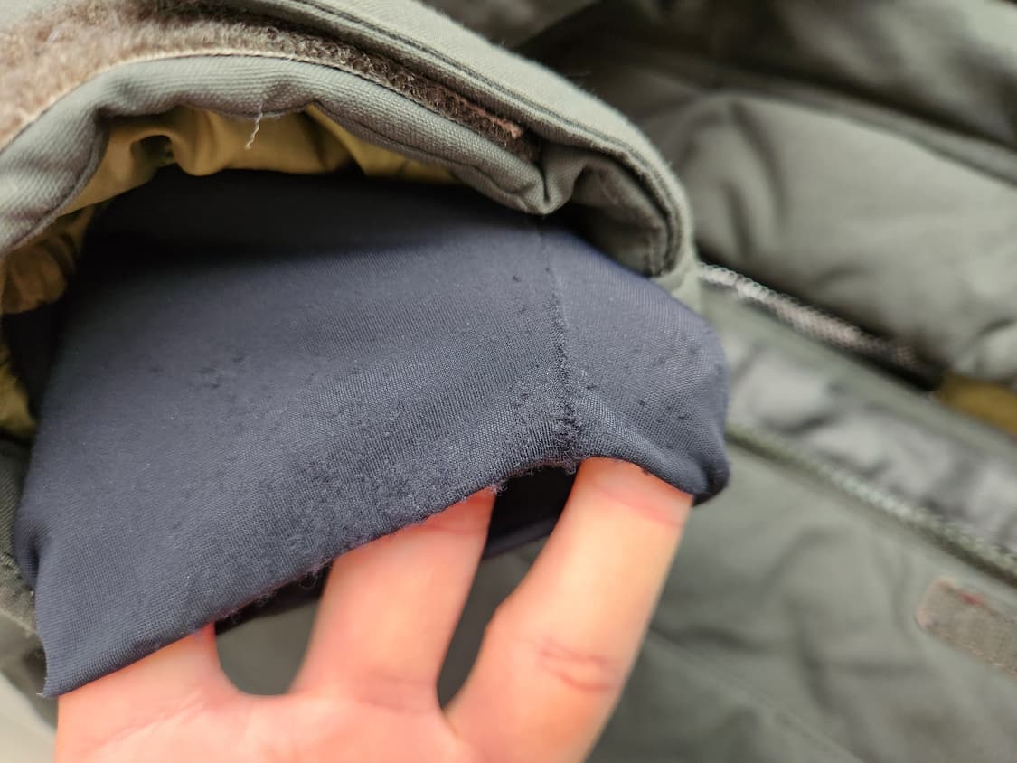 컬럼비아 엣 더 코티지 옴니히트 구스다운 패딩점퍼 사이즈M(마른L까지)
 상품이미지9