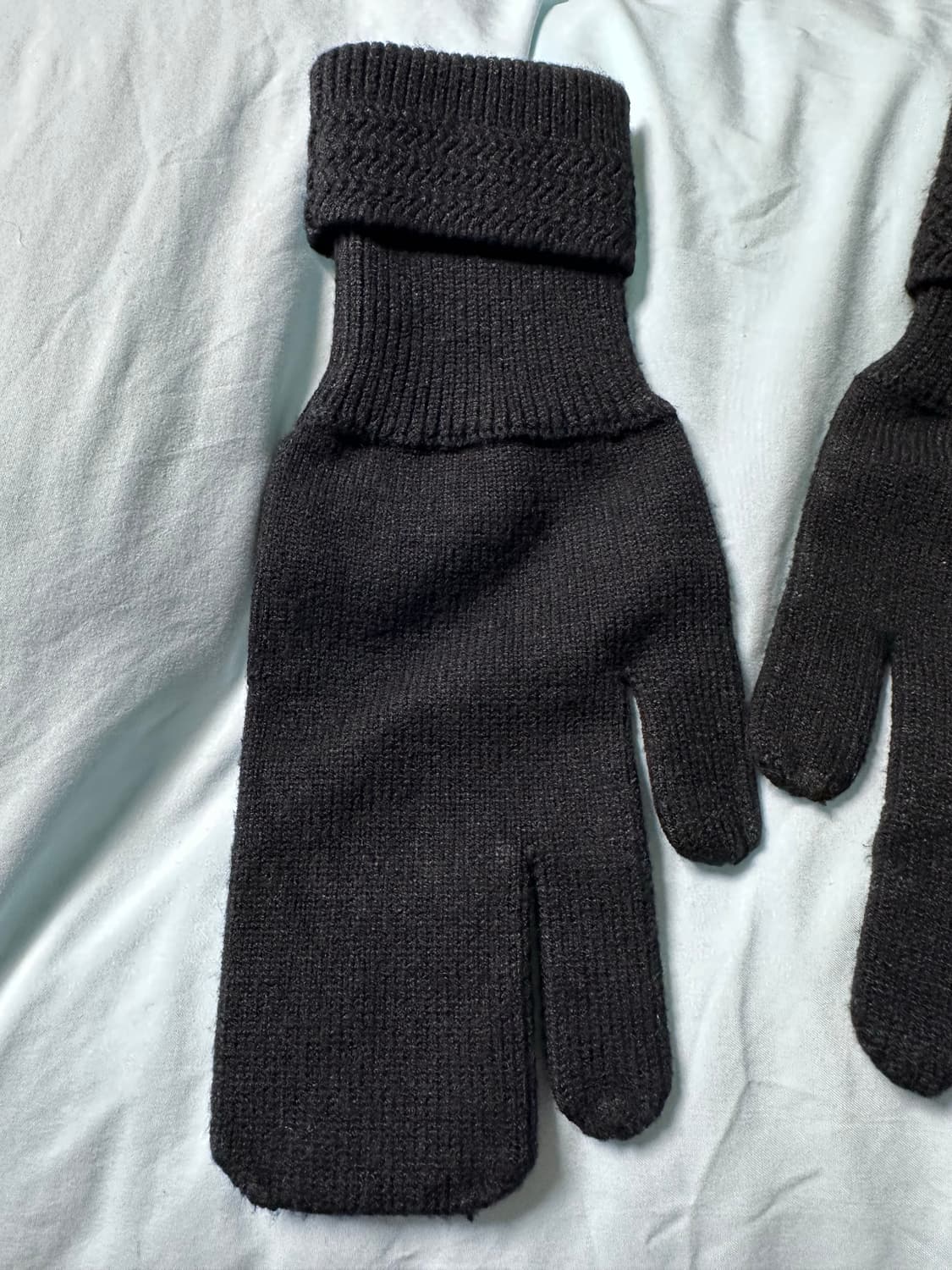 메종 마르지엘라 타비 울 니트 장갑 블랙 상품이미지3