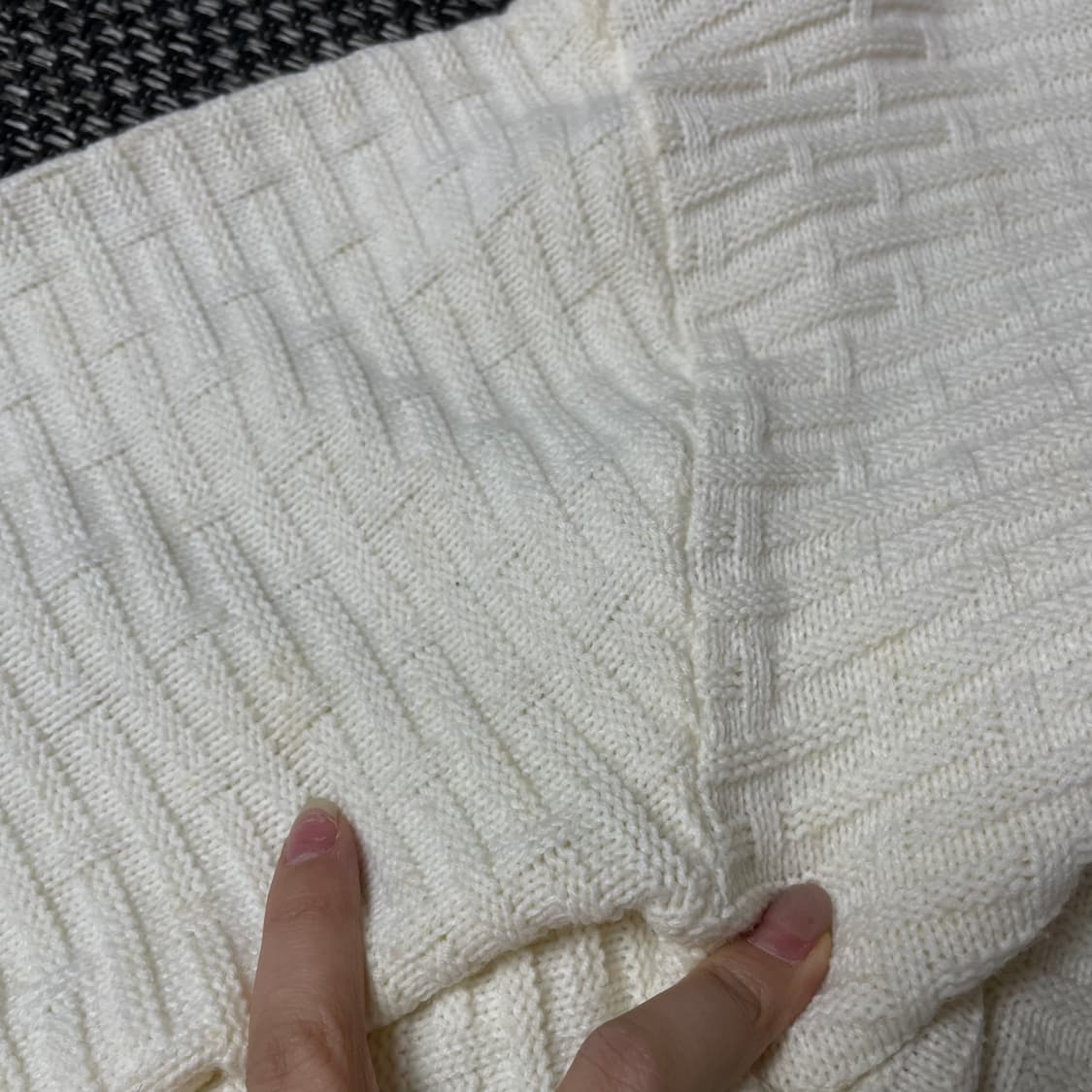 빈폴 자수로고 아이보리 패턴짜임 긴팔 니트 상품이미지5