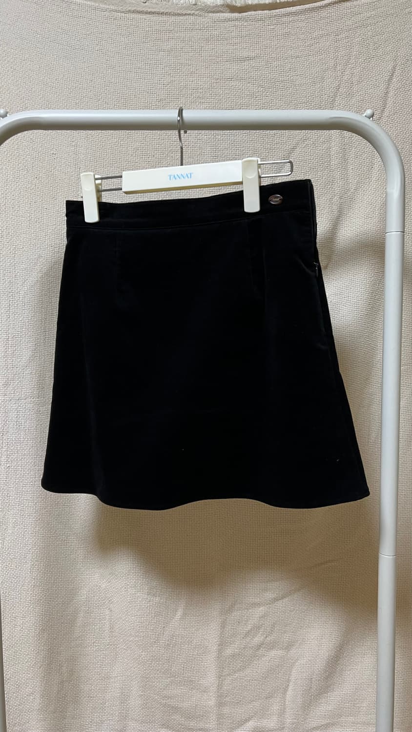 타낫 볼륨 벨벳 스커트  상품이미지1