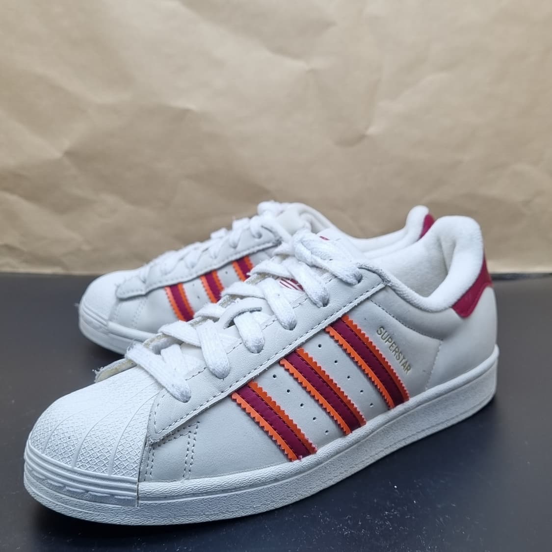 아디다스 슈퍼스타 여성스니커즈240  상품이미지1
