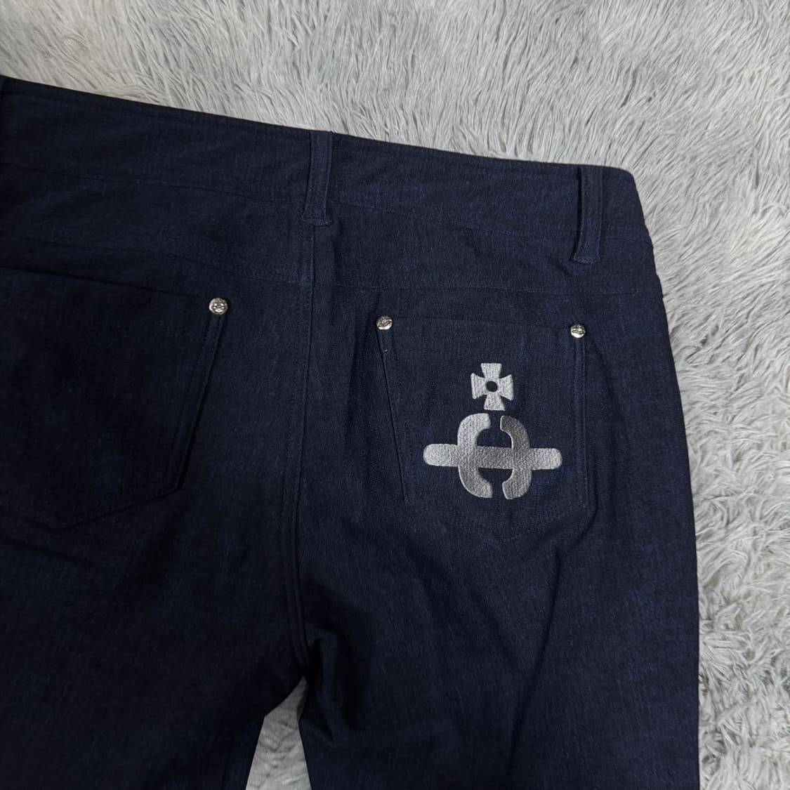 비비안웨스트우드 블랙라벨 여성슬랙스 40사이즈  총장 83 허리단면 38 상품이미지4