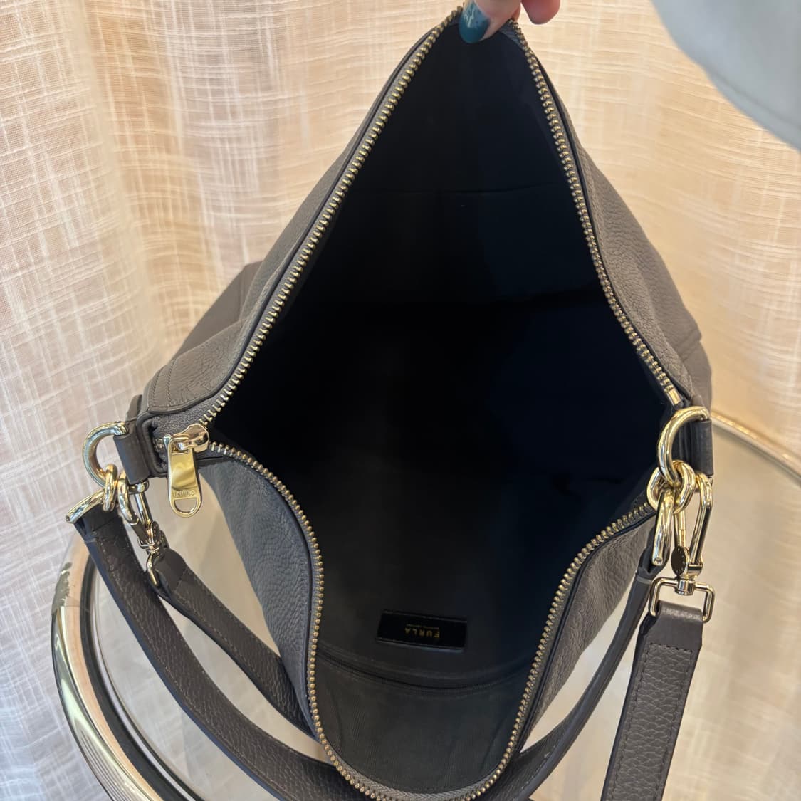 정품 훌라 투웨이 호보백     상품이미지5