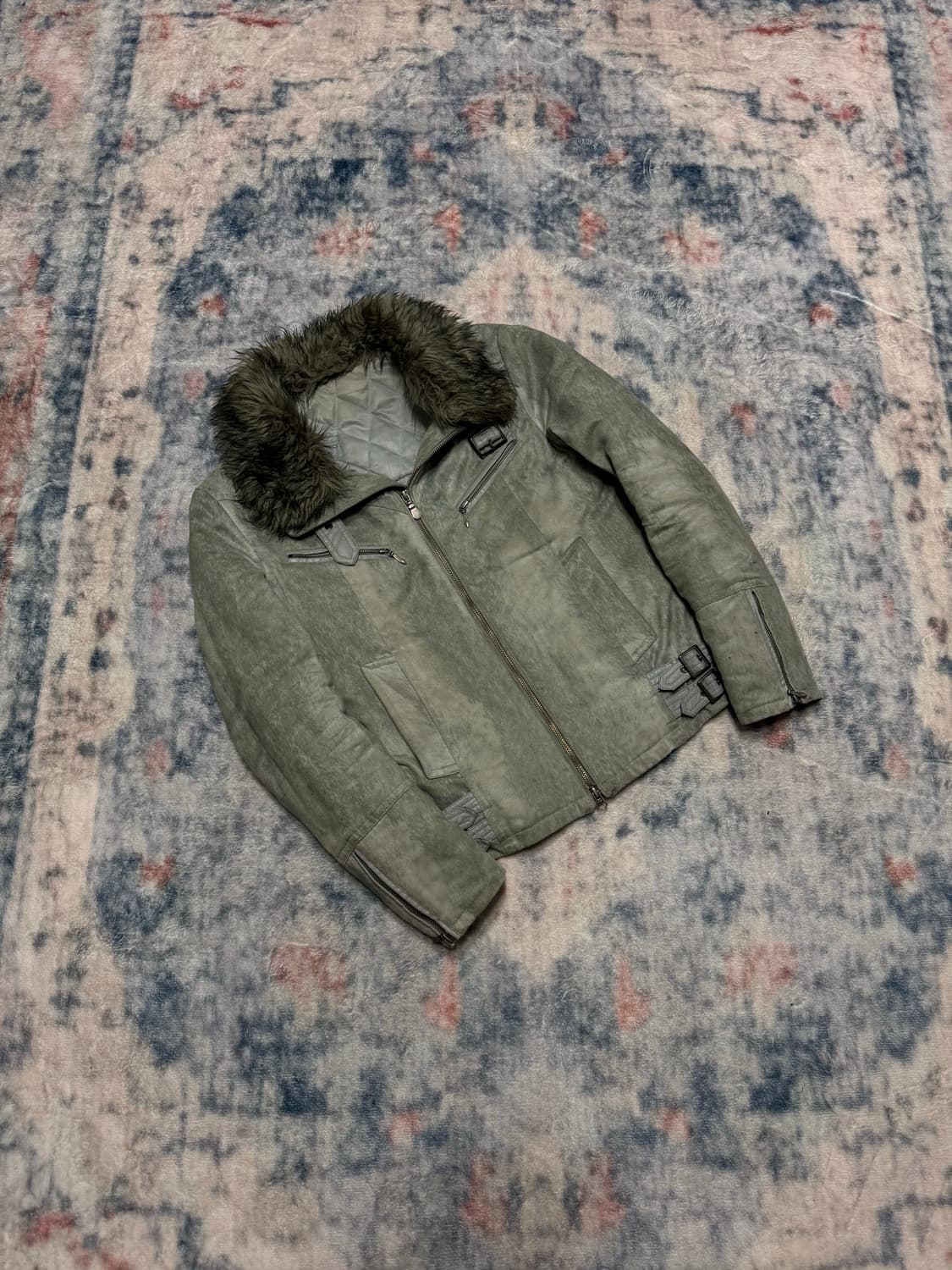 Tornado mart 00s archive silver fang fur 상품이미지1