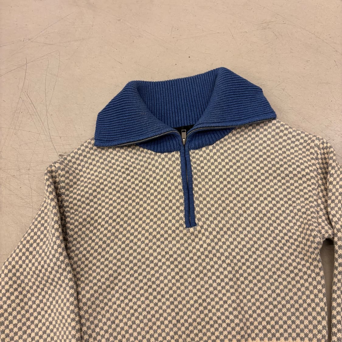 플랙 컬러블럭 쿼터 집업 니트 상품이미지2