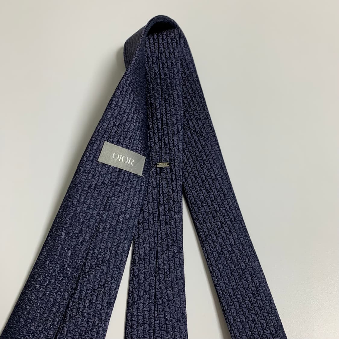 디올 오블리크 자카드 100실크 네이비넥타이 명품 100실크 7.4cm 상품이미지10