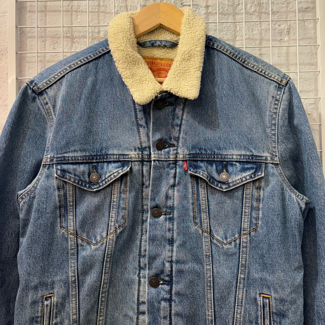 리바이스 쉐르파 데님 트러커 자켓 M 상품이미지3