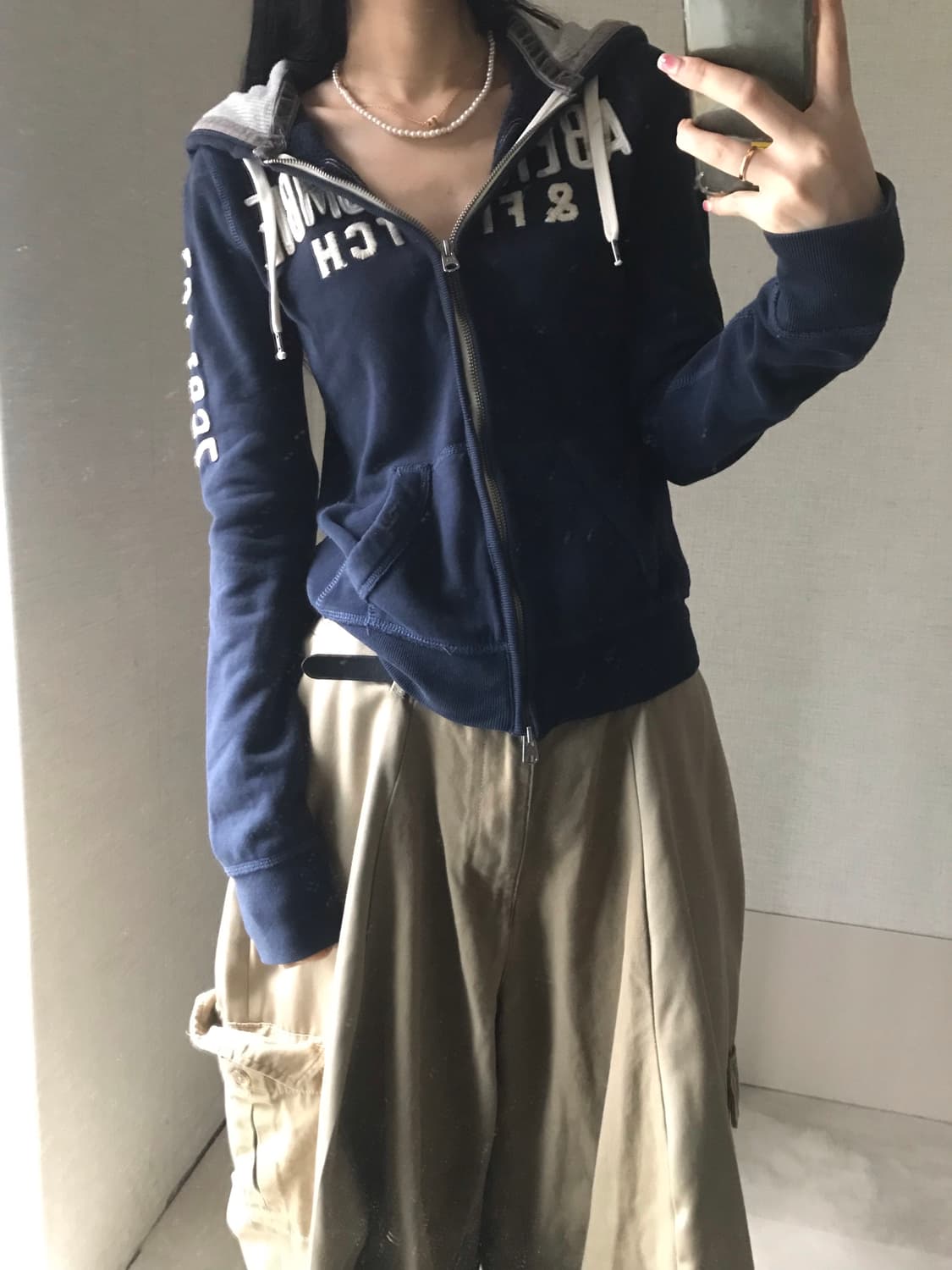 아베크롬비 네이비 슬림핏 후드집업 상품이미지1