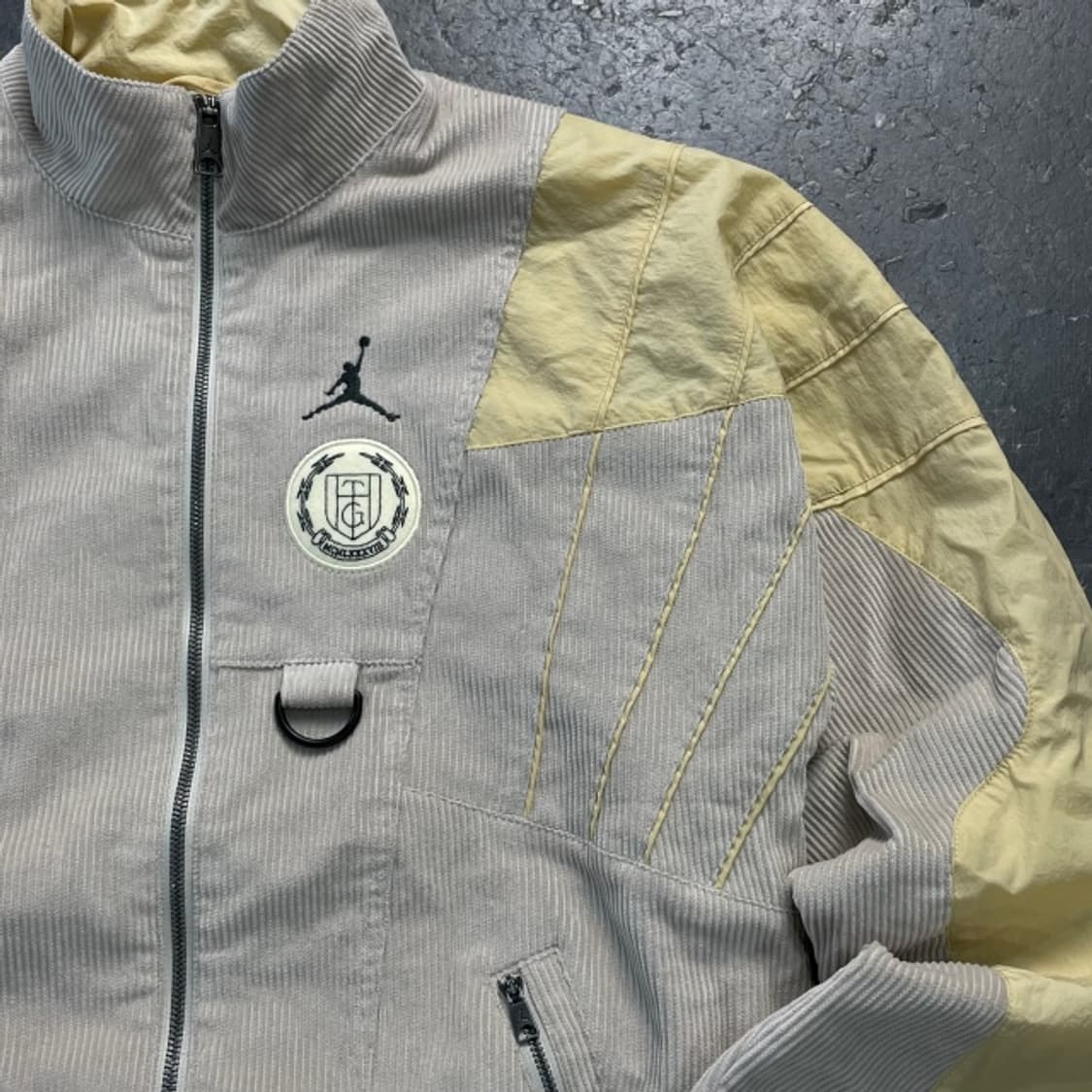 100 조던 X 러셀 웨스트브룩 오너 더 기프트 자켓  상품이미지2