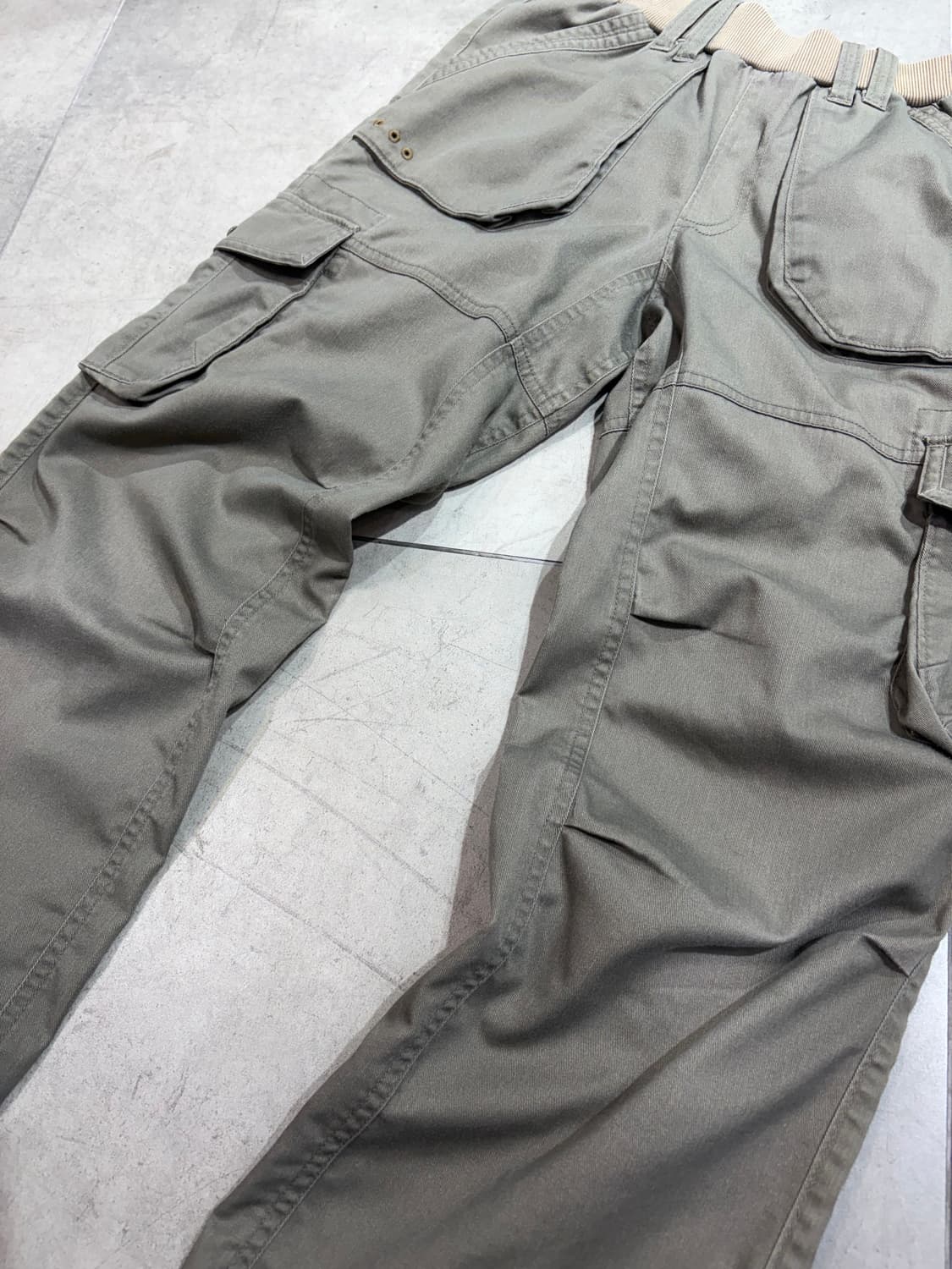 일본판 아디다스 백로고 카고팬츠 상품이미지7