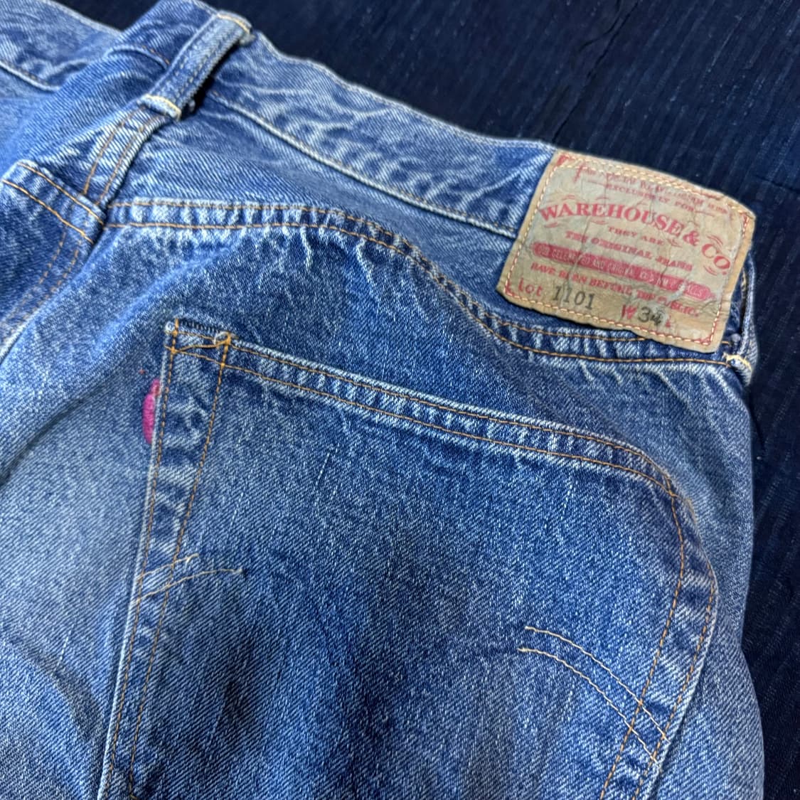 웨어하우스 Lot 세컨핸드 1101 유즈드 워시 미디움 인디고 34 상품이미지6