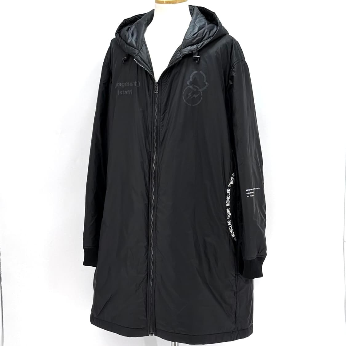 [3사이즈] 몽클레어 지니어스 프라그먼트 롱 패딩 블랙 상품이미지2