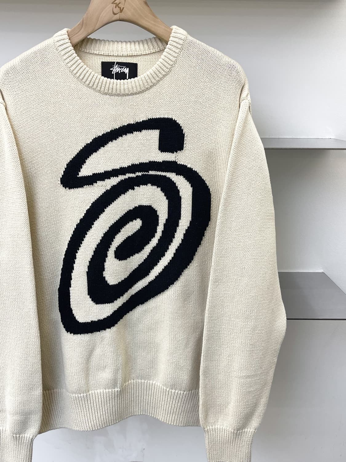 스투시 컬리 S로고 스웨터 상품이미지3