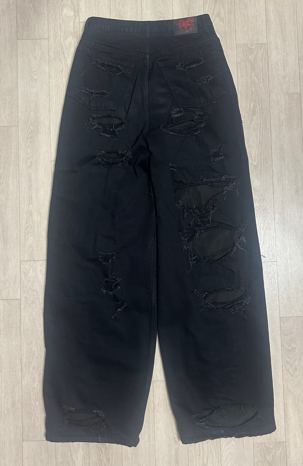 에모스탠스클럽 v1 디스트로이드 배기 상품이미지2