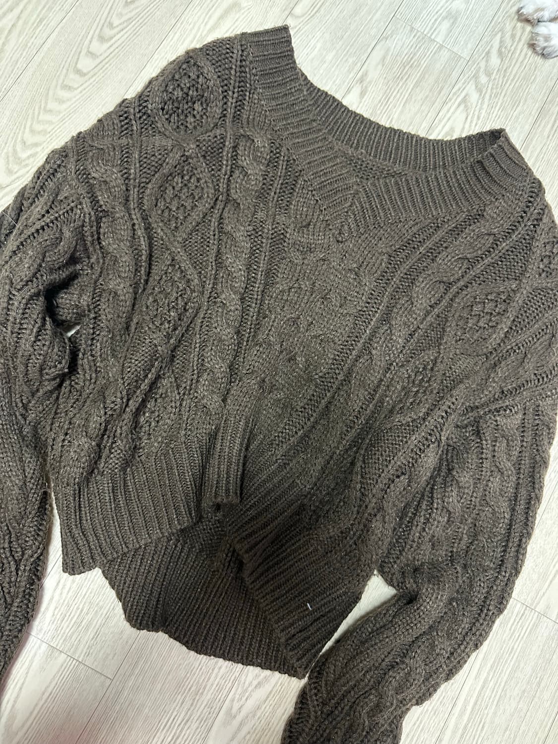 모리걸 오버 브이넥 빈티지 니트 상품이미지1