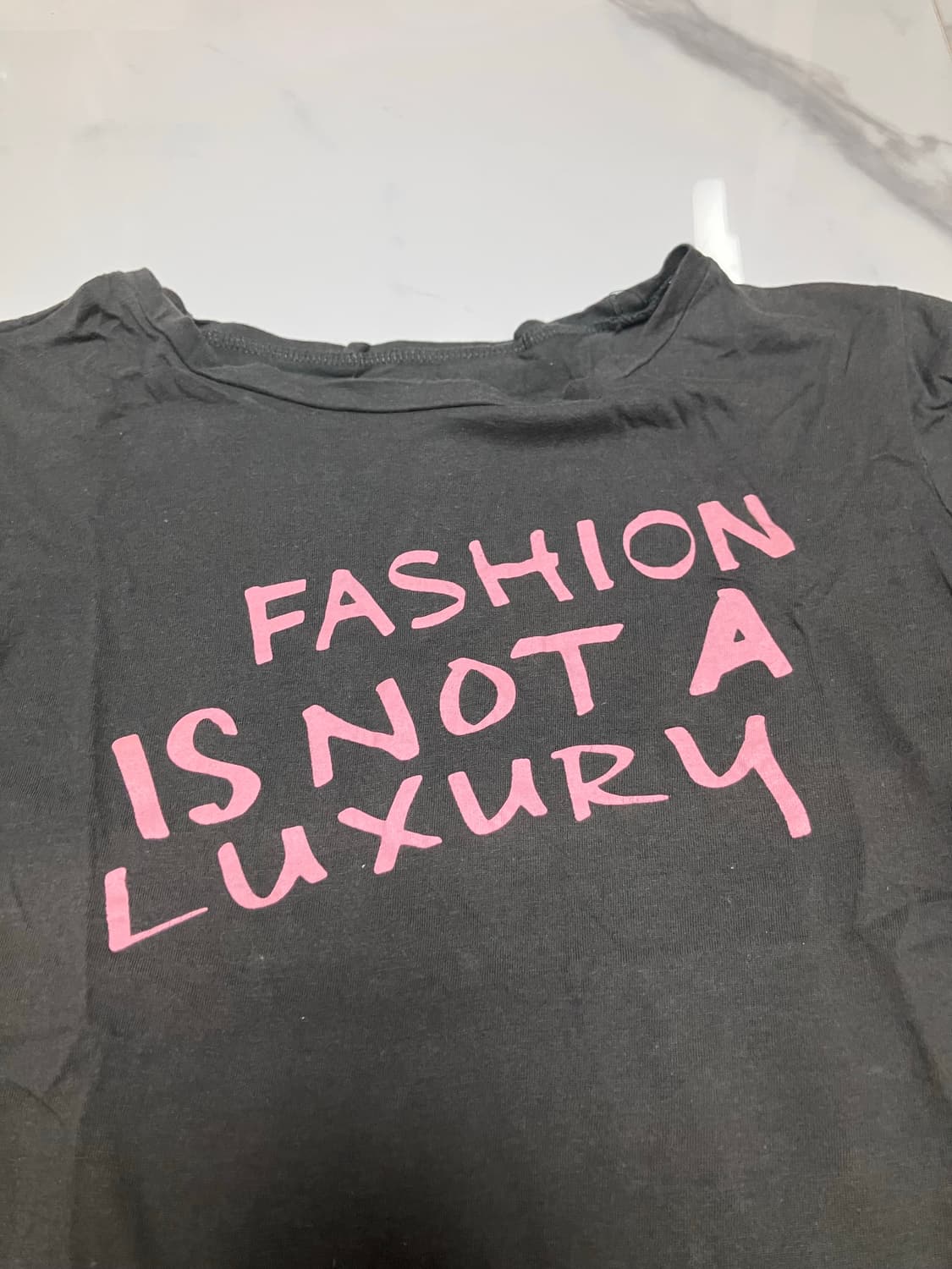 희귀 SJP 사라제시카파커 Y2K 2000s 그래픽 반팔티 챠콜 그레이 상품이미지4