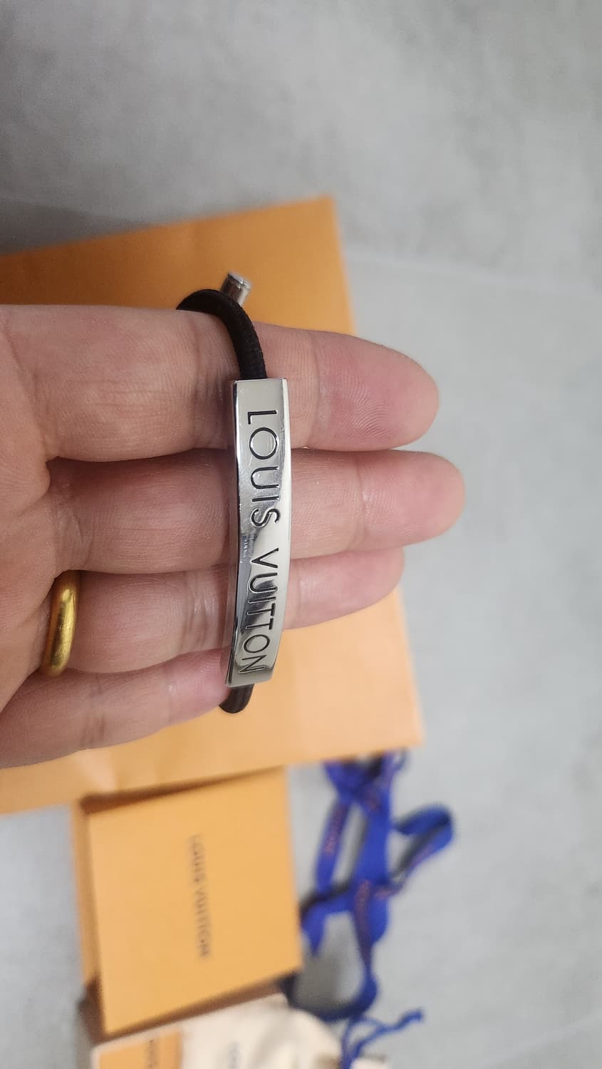 루이비통 팔찌 LV페이스 블랙 A급상품(짭아님) 상품이미지2