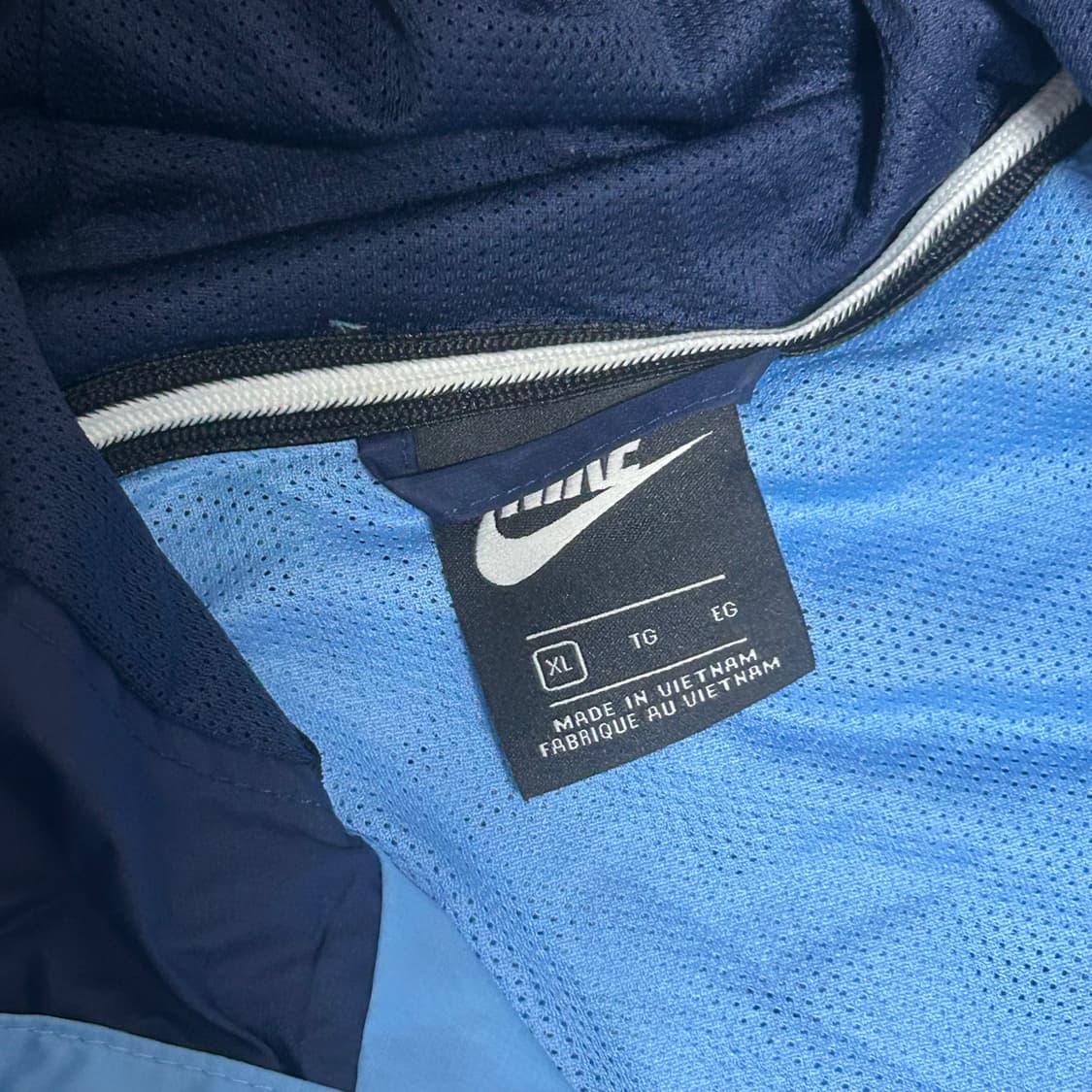 XL 나이키 맨체스터 시티 스카이블루 배색 바람막이 상품이미지4