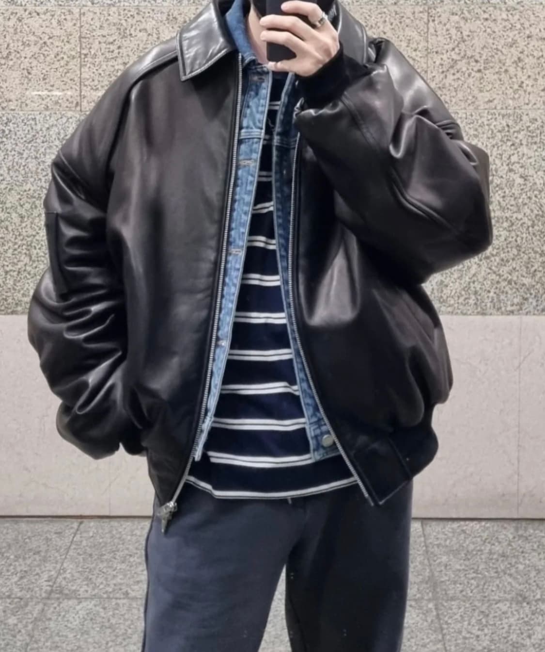 준지 22FW 349 컬렉션 레더 마원 46 상품이미지2