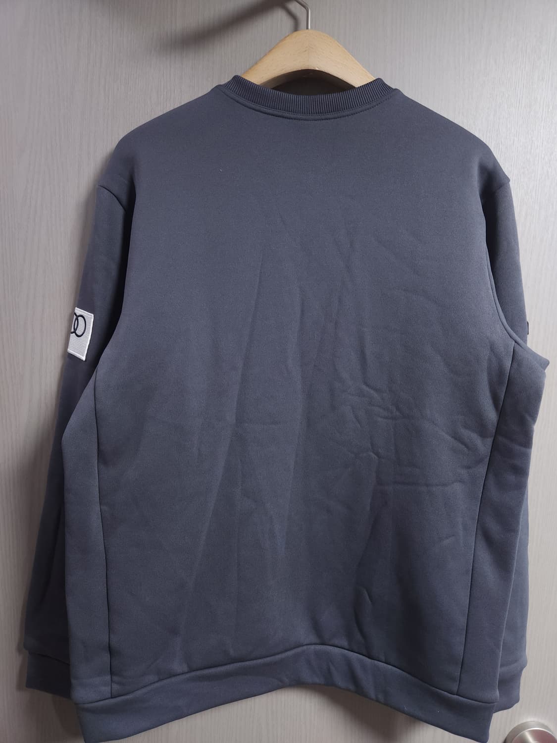 데상트 스폰서패치 기모 맨투맨, XL 상품이미지3