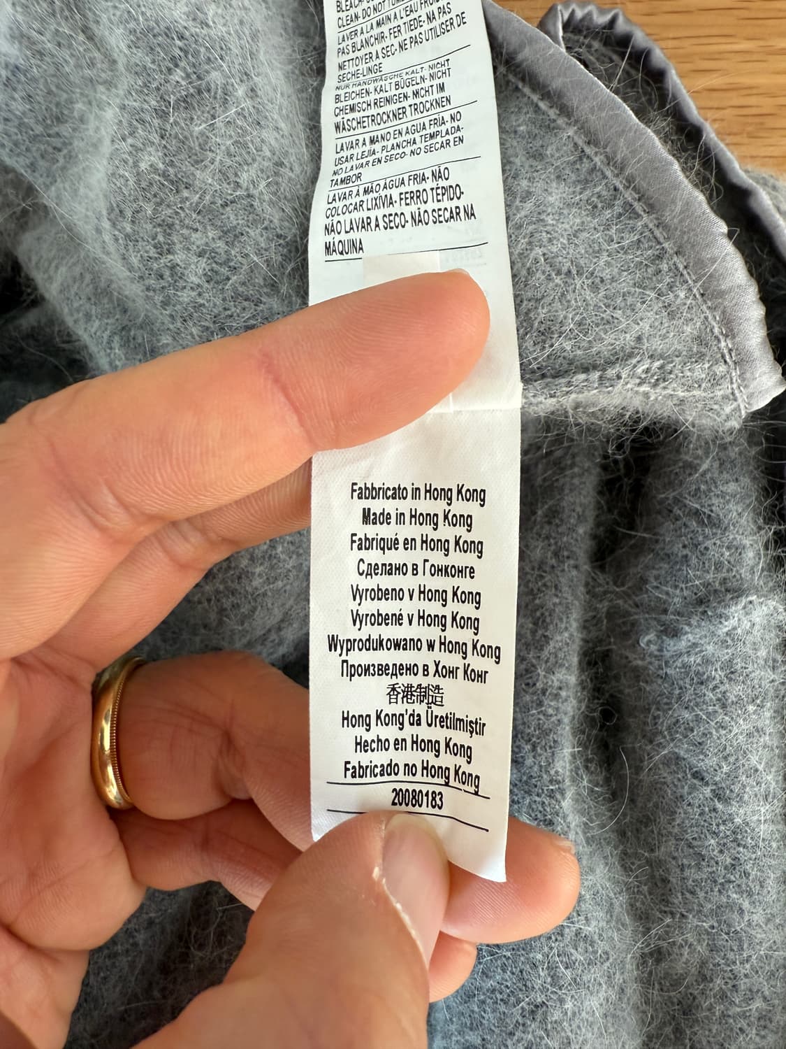 시슬리(SISLEY) 앙골라 가디건 상품이미지8