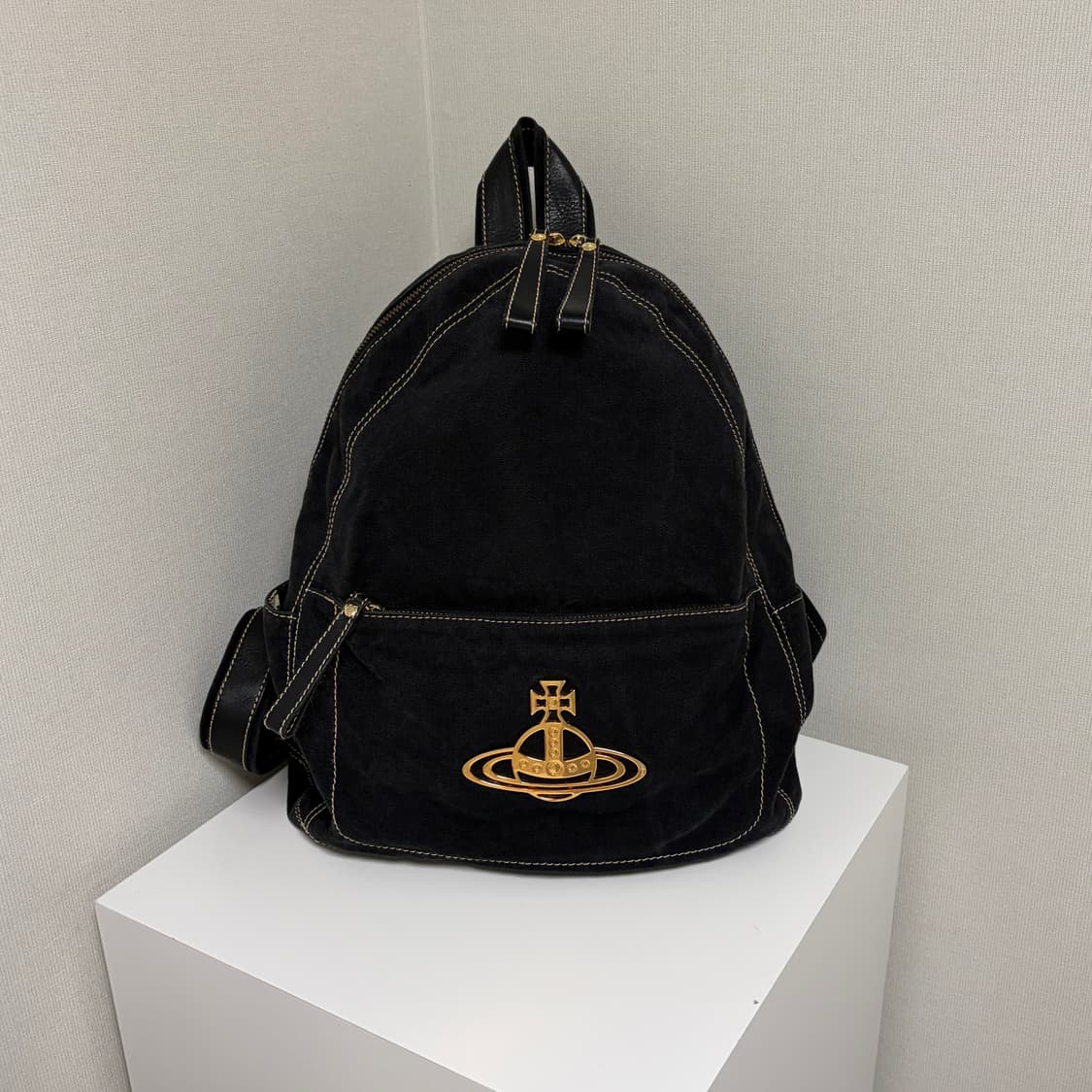 비비안웨스트우드 ORB금장 빅로고 코튼 백팩-블랙 상품이미지1