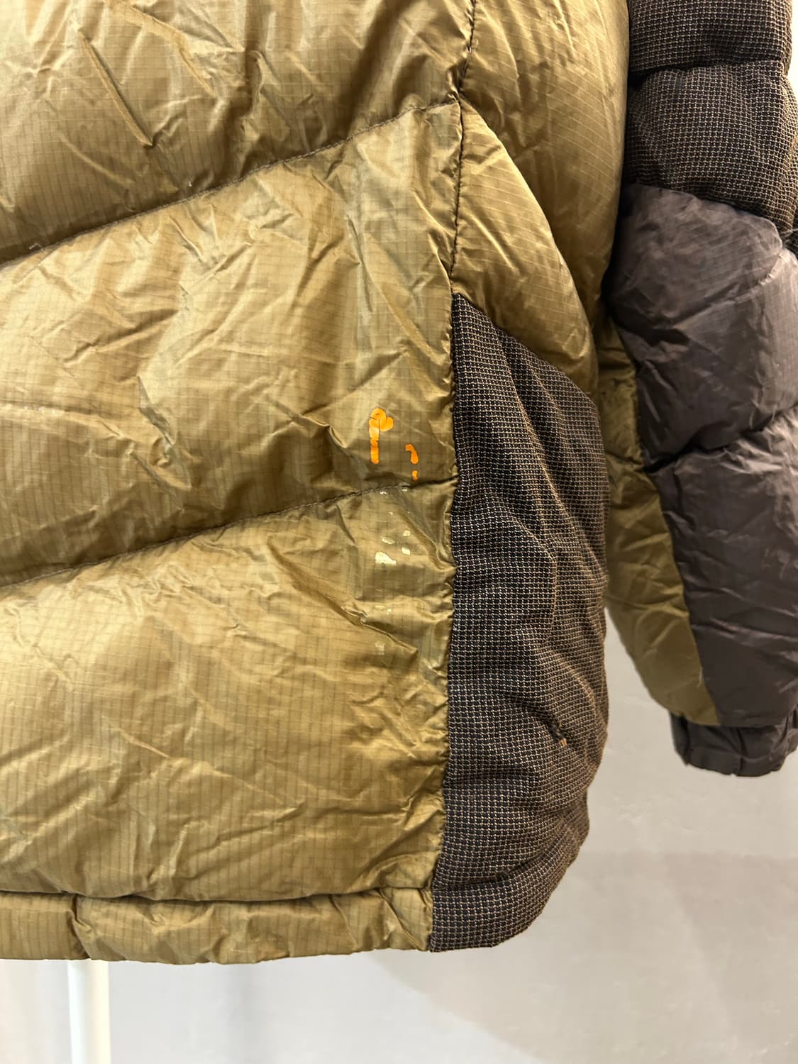 K2 구스 패딩 골드 브라운 상품이미지8