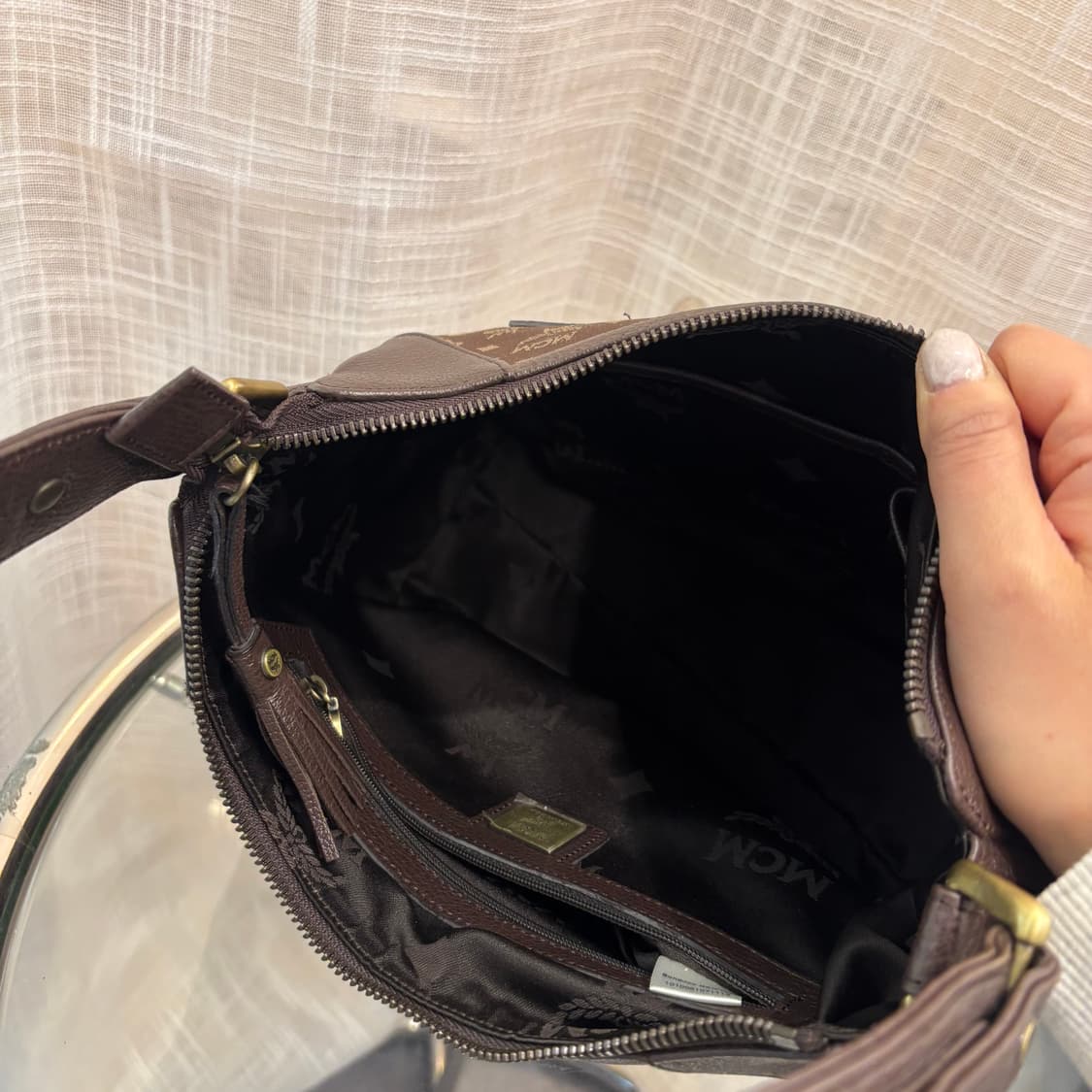 정품 MCM 호보 숄더백     상품이미지7