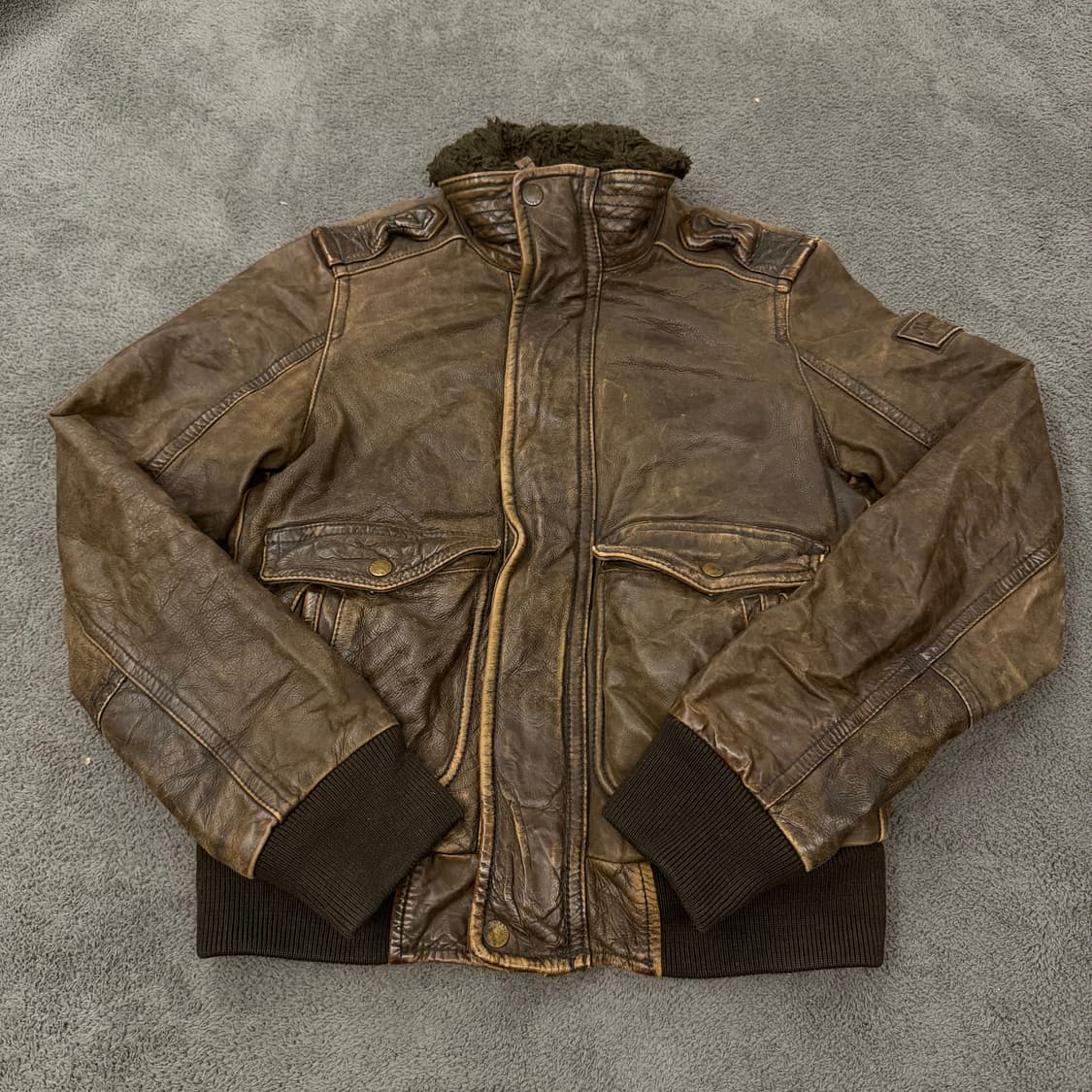 [ 정품/M ] 아베크롬비 레더 가죽 롤린스 자켓 상품이미지3