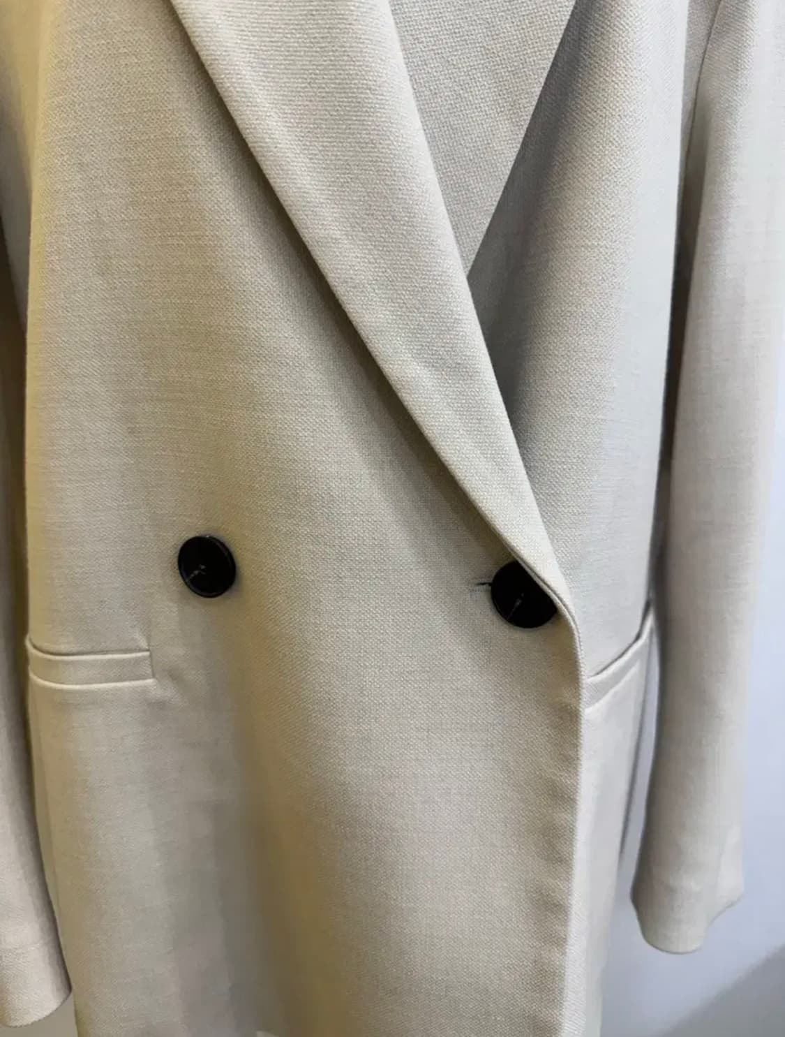 STUDIO TOMBOY 매니시 오버핏 더블자켓 아이보리 55-66  상품이미지3