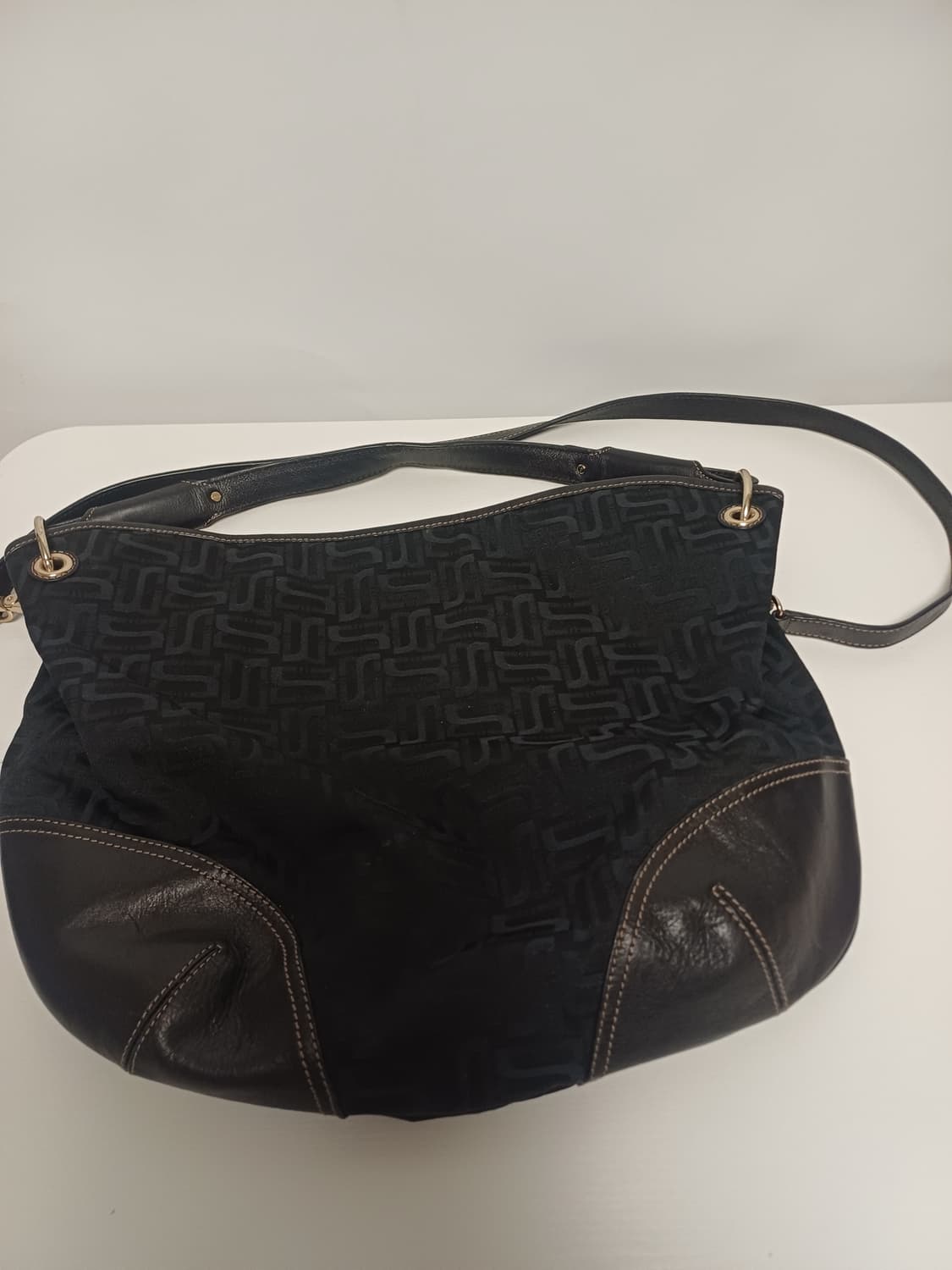 DAKS 닥스 클래식 DD로고 자카드 호보백 (DC2H 0F953)  상품이미지7