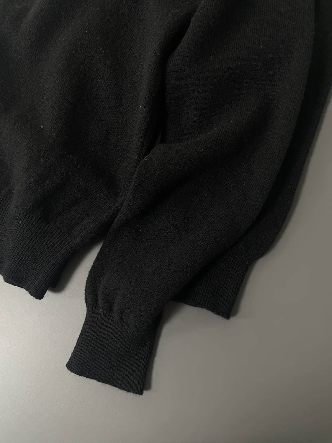 [M] 22SS 꼼데가르송 플레이 레드 와펜 울 가디건 상품이미지6