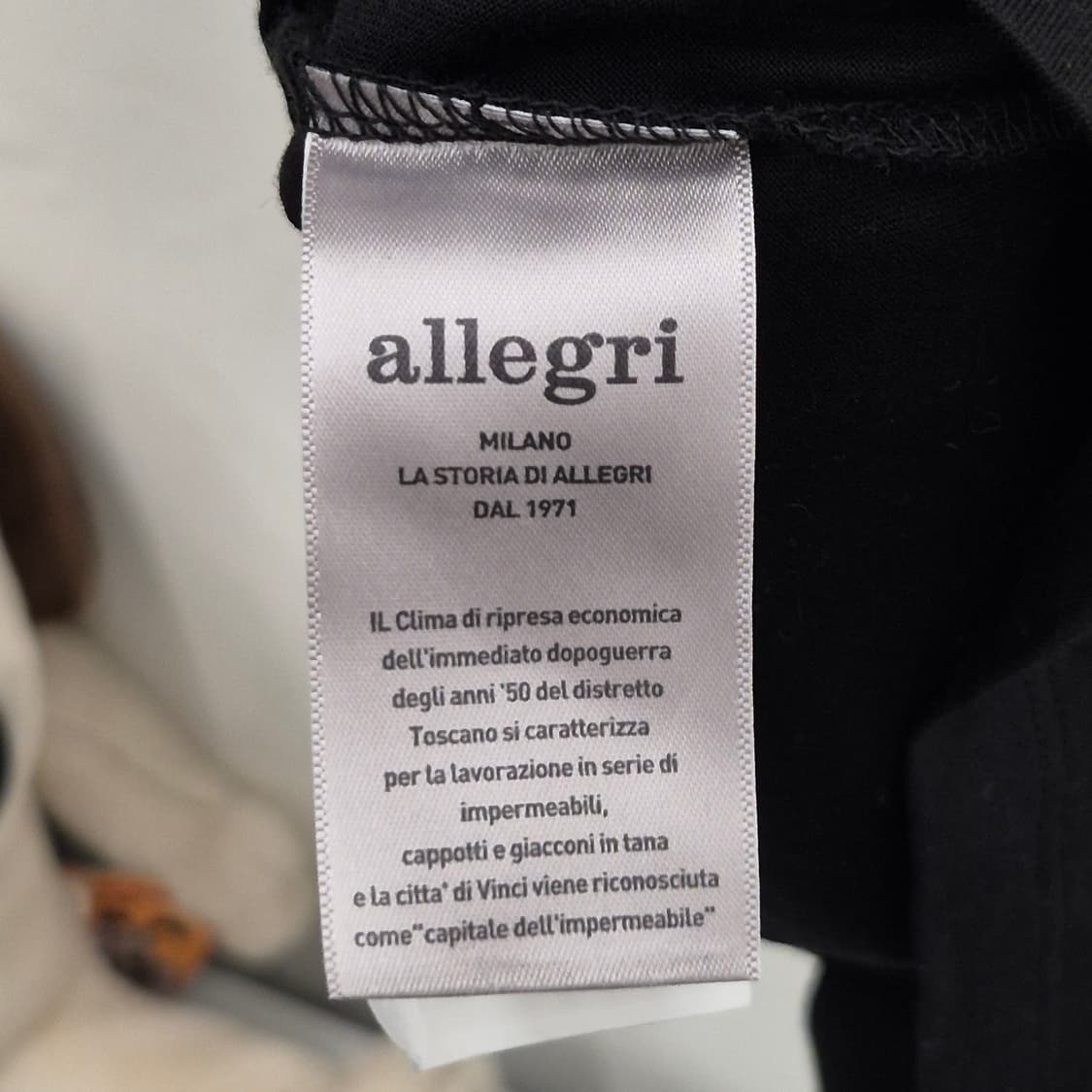 알레그리 다비드 그래픽 반팔 L 상품이미지5